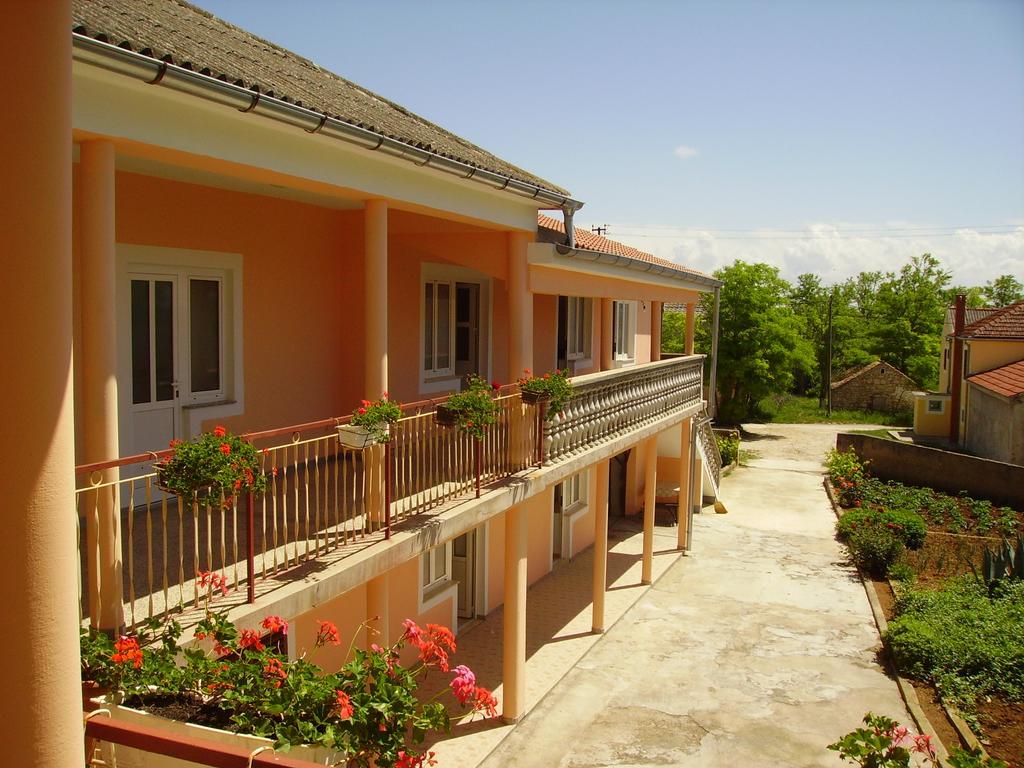 Apartments Anka Privlaka  Exterior foto